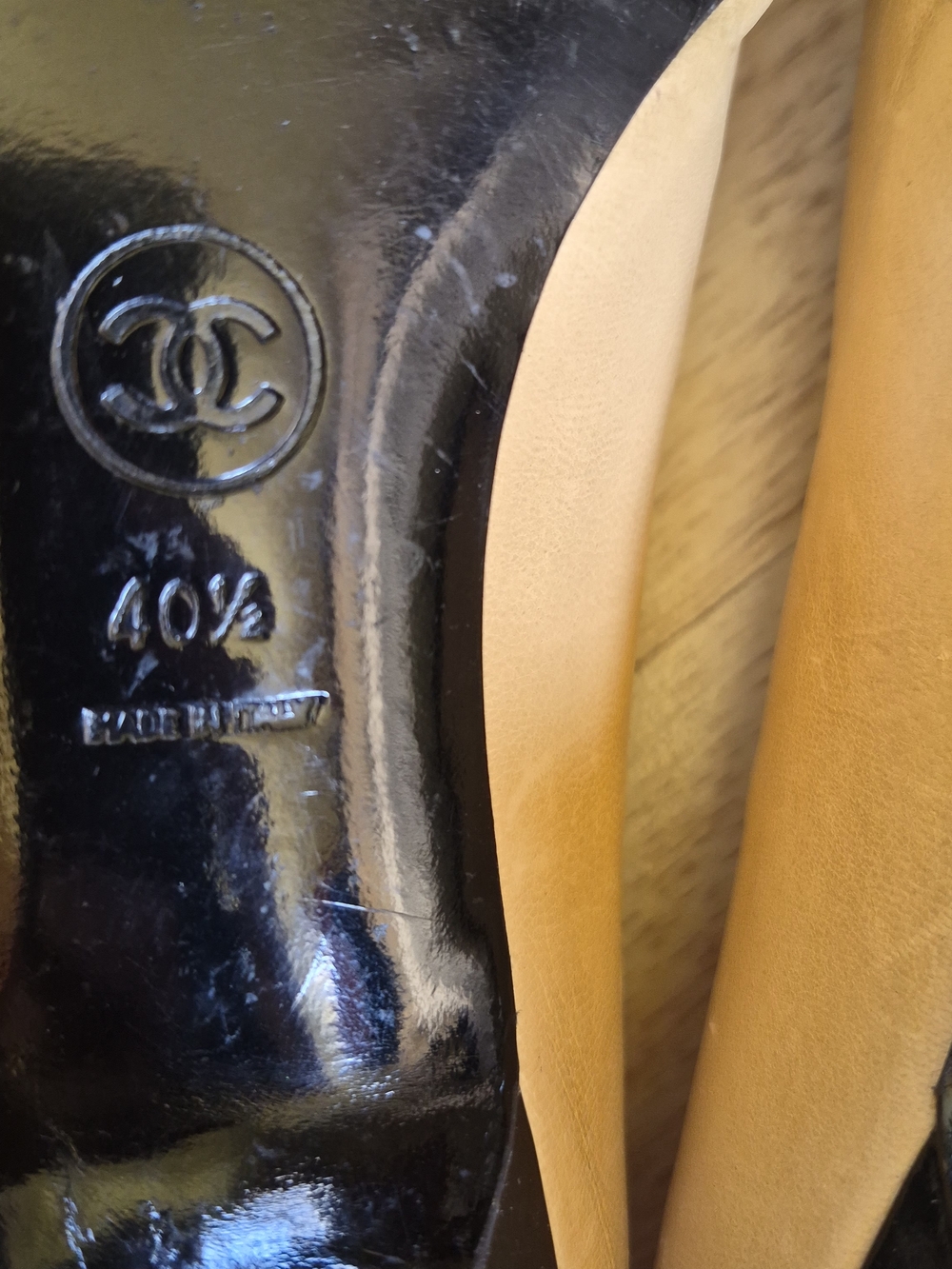 Chanel Beige and Black Cap-Toe Ballet heels - Picture 8 of 8